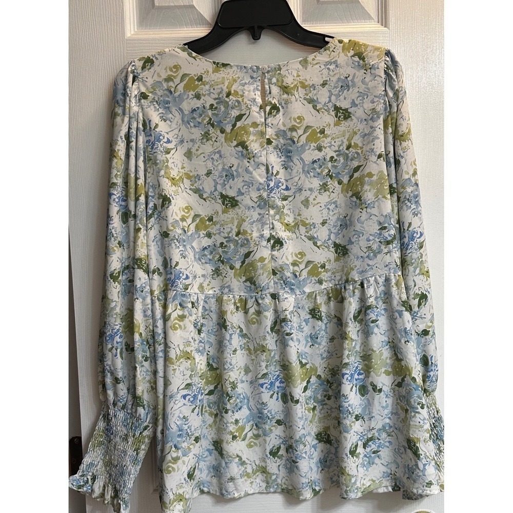 Entro Floral Babydoll Top Blue Green Watercolor Smocked Cuff Blouse T20069 M - Picture 3 of 8